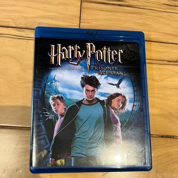 2/$10 Harry Potter and the Prisoner of Azkaban Blu-Ray - Picture 1 of 2